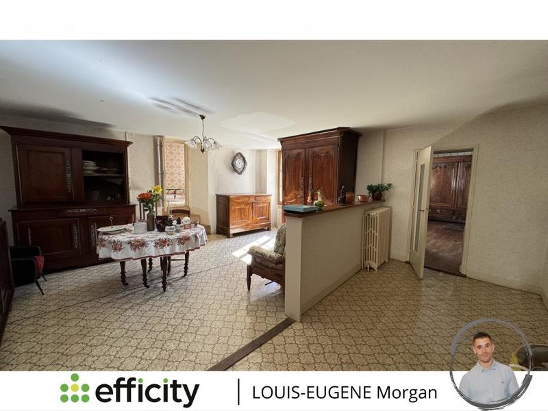 Maison - 121 m² - 5 pièces