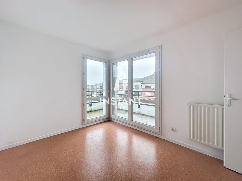 Appartement - 77 m² - 4 pièces