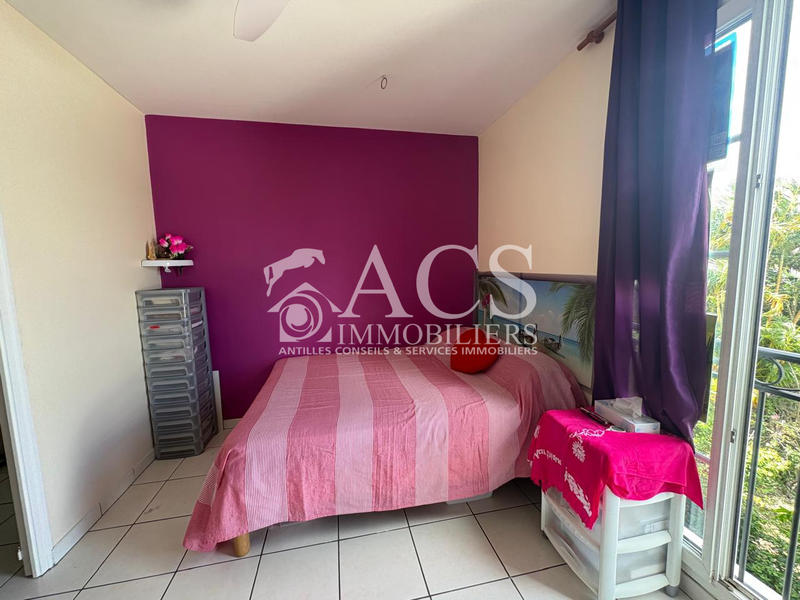 Appartement - 75 m² - 3 pièces