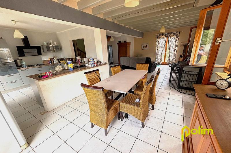 Maison - 187 m² - 7 pièces