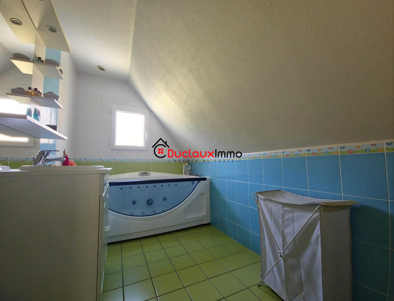 Maison - 135 m² - 6 pièces