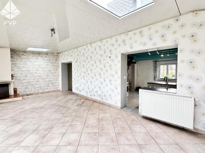 Maison - 98 m² - 4 pièces