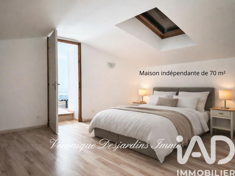 Maison - 161 m² - 6 pièces