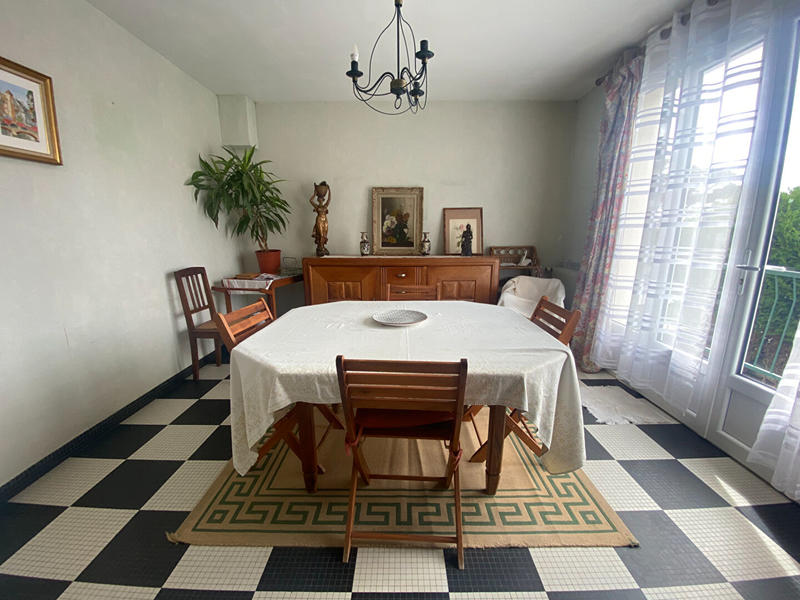 Maison - 105 m² - 6 pièces