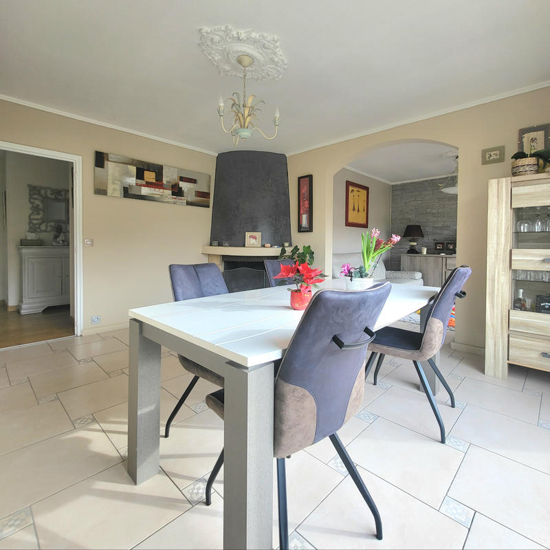 Maison - 120 m² - 6 pièces