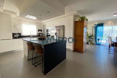 Maison - 145 m² - 5 pièces