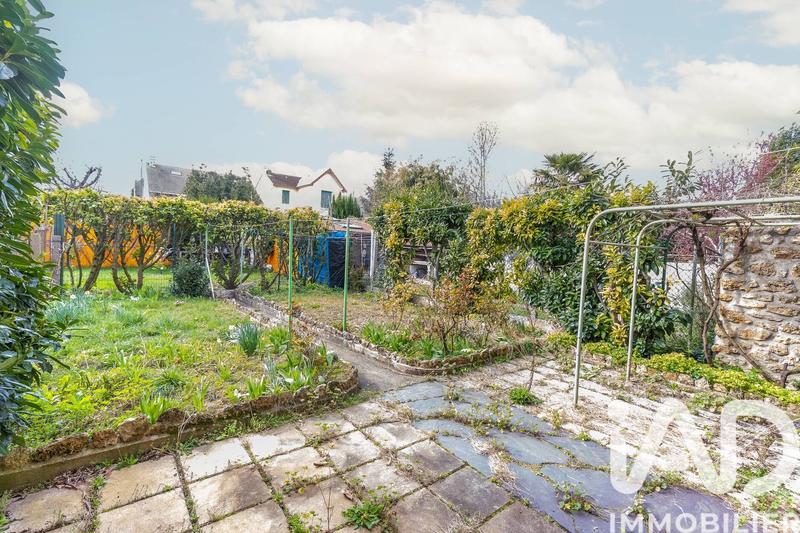 Maison - 105 m² - 6 pièces