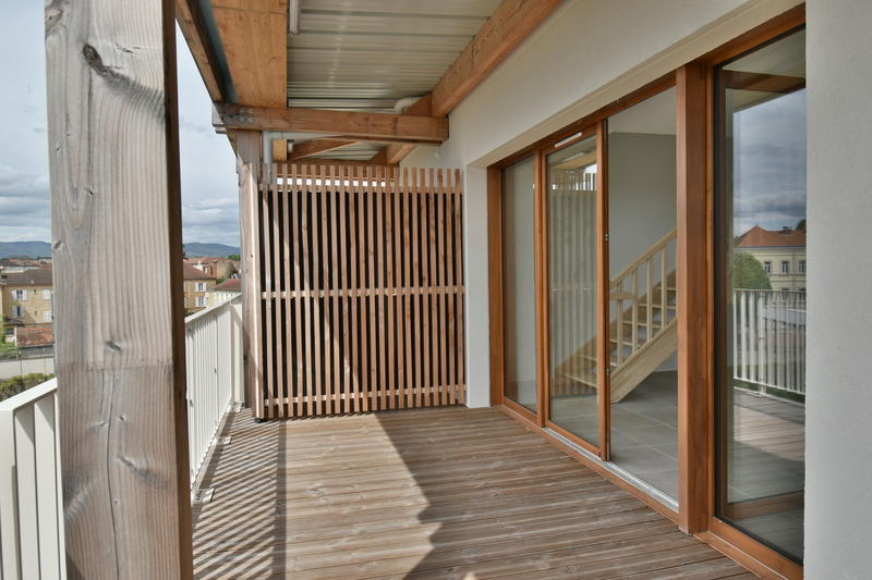 Appartement - 85 m² - 4 pièces