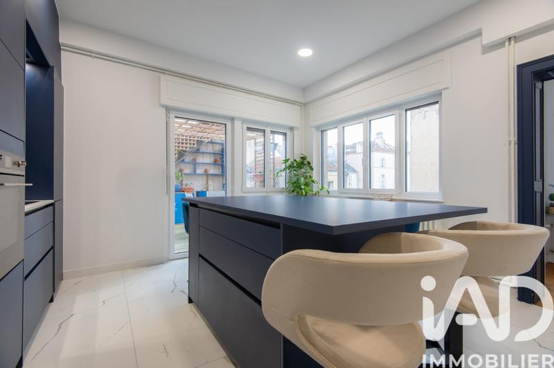 Appartement - 120 m² - 4 pièces