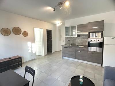 Appartement - 34 m² - 2 pièces