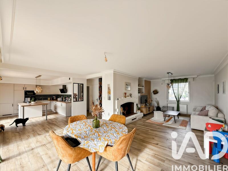 Maison - 126 m² - 5 pièces