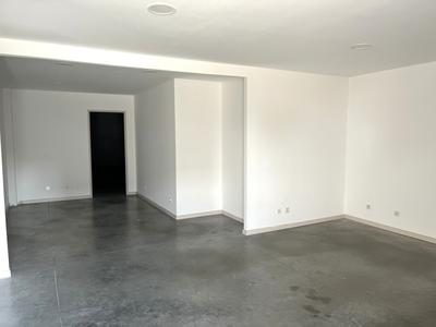 Local d'activité / Entrepôt - 170 m²