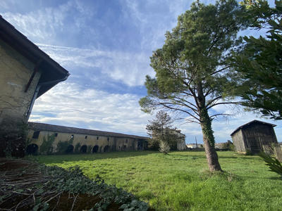 Bastide - 700 m² - 10 pièces
