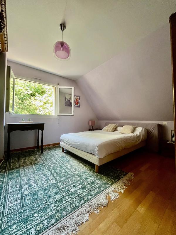 Maison - 140 m² - 7 pièces