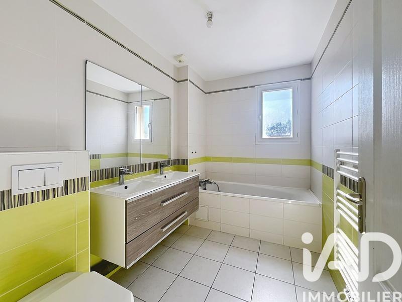 Maison - 123 m² - 6 pièces