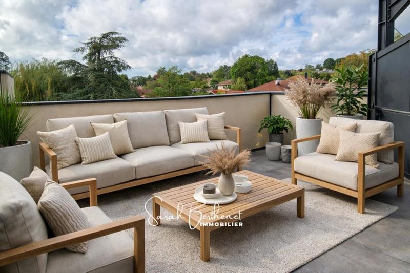 Appartement - 94 m² - 4 pièces