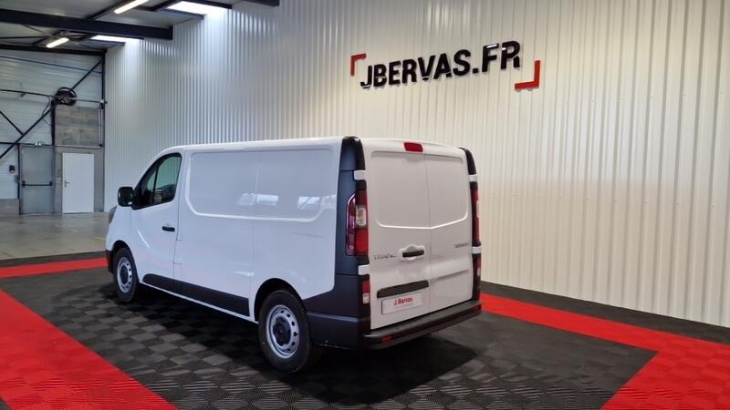 Renault Trafic l1h1 3000 kg blue dci 150 grand confort