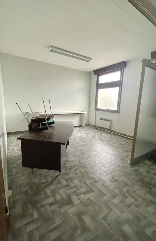 Maison - 268 m² - 8 pièces