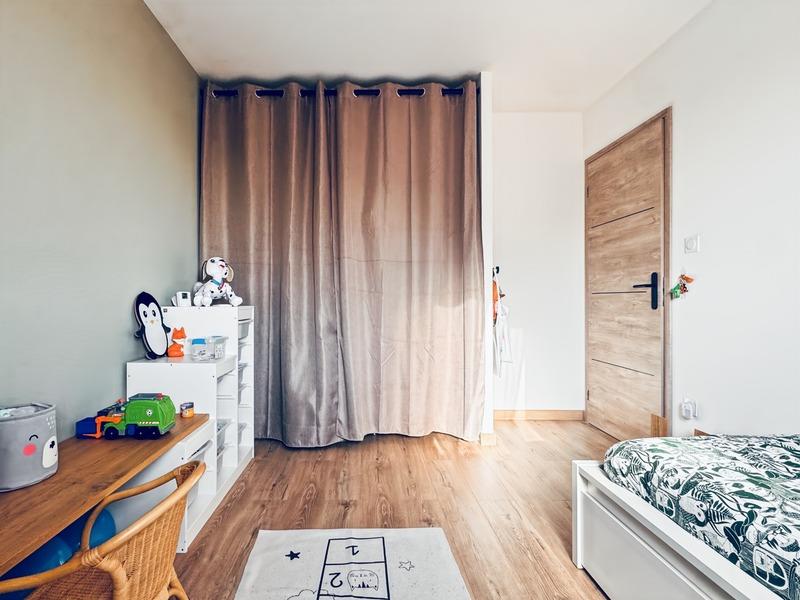 Maison - 137 m² - 5 pièces