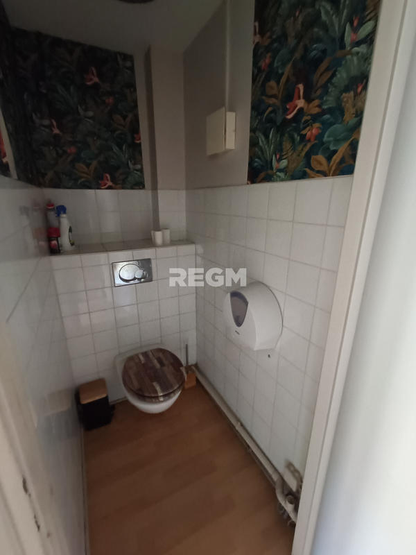 Local commercial - 130 m²