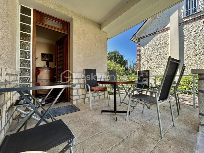 Maison - 141 m² - 6 pièces