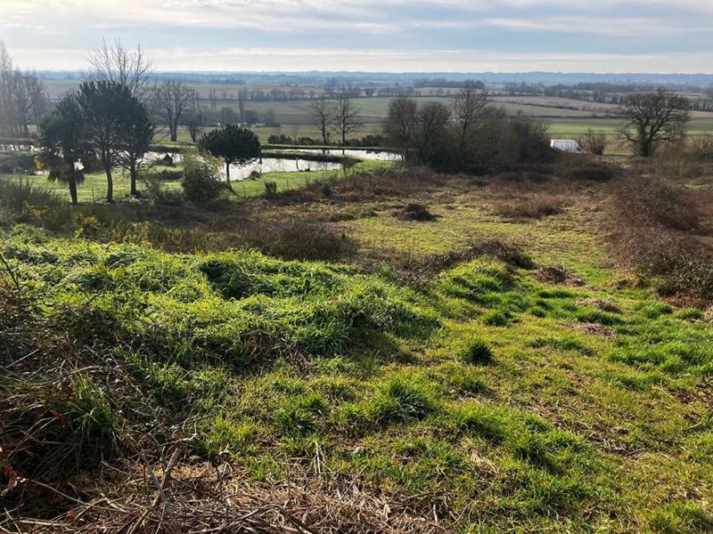 Terrain constructible - 2 069 m²