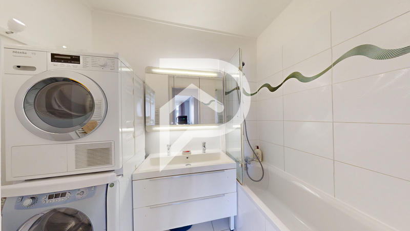 Appartement - 91 m² - 4 pièces