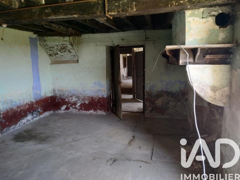 Maison de campagne - 360 m² - 2 pièces