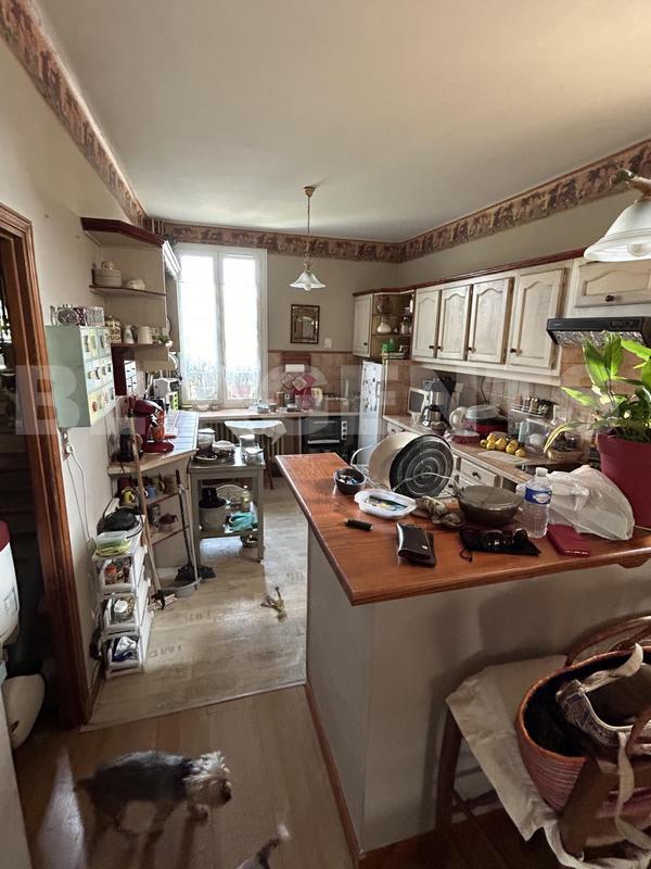 Villa - 200 m² - 6 pièces