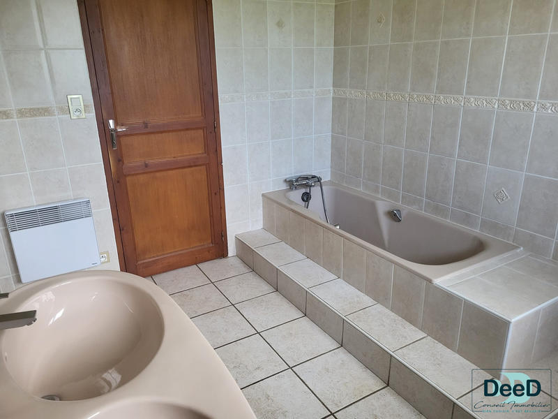 Maison - 143 m² - 4 pièces