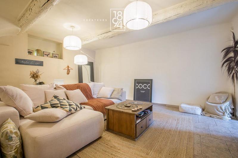 Maison - 95 m² - 3 pièces