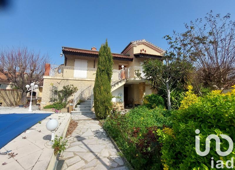 Maison - 161 m² - 7 pièces