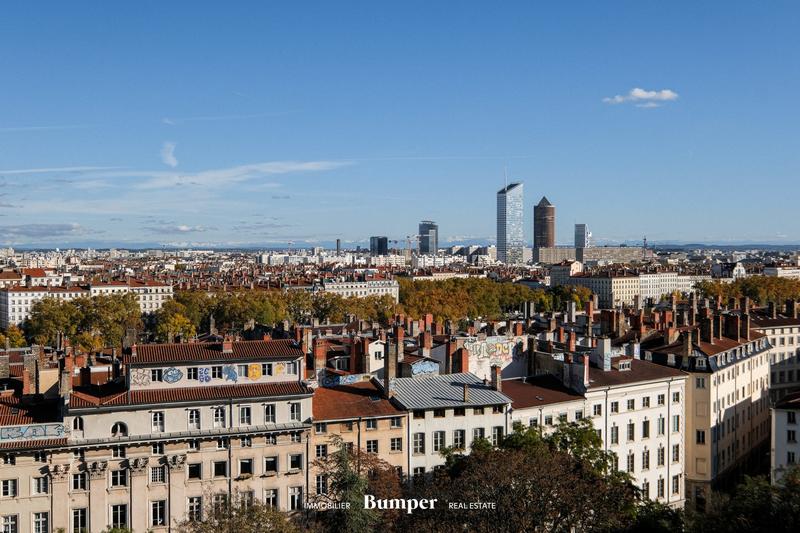 Appartement - 97 m² - 4 pièces