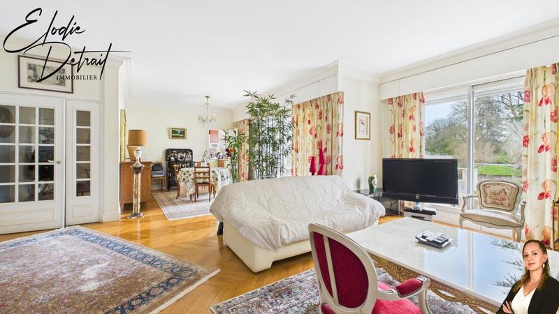 Appartement - 188 m² - 6 pièces