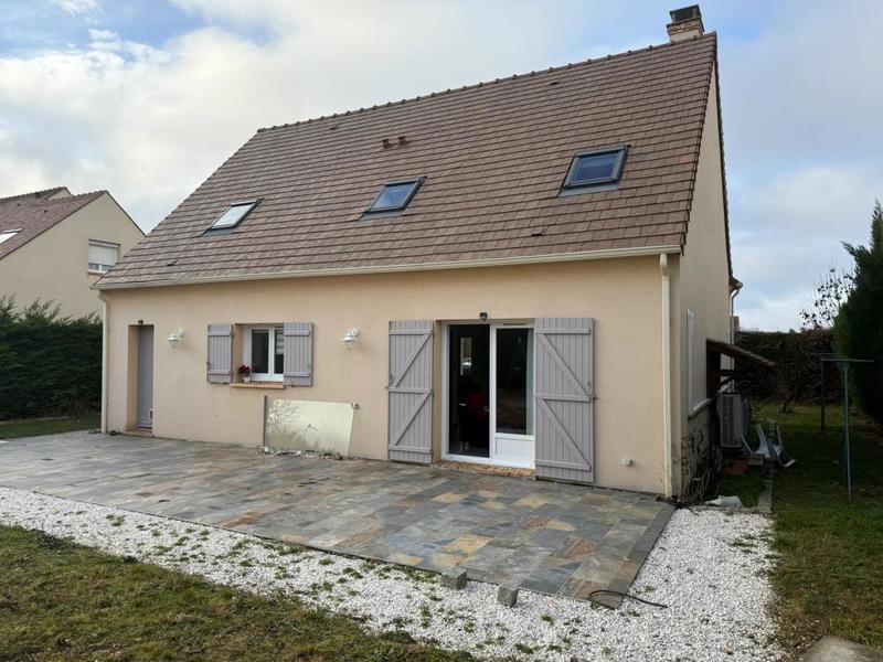 Maison - 126 m² - 5 pièces