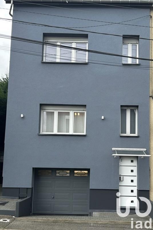 Maison de ville - 85 m² - 4 pièces