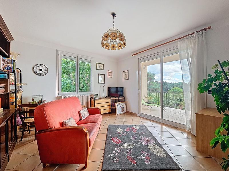 Maison traditionnelle - 176 m² - 7 pièces