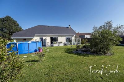 Maison - 159 m² - 8 pièces