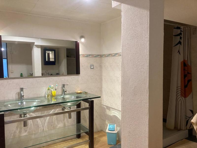 Maison de village - 180 m² - 8 pièces