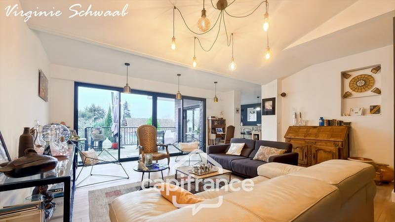 Maison bourgeoise - 286 m² - 10 pièces