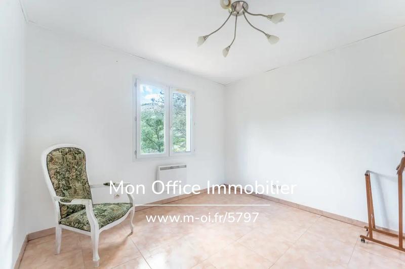 Maison - 160 m² - 5 pièces