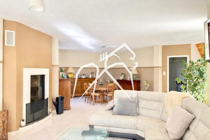 Maison ancienne - 170 m² - 7 pièces