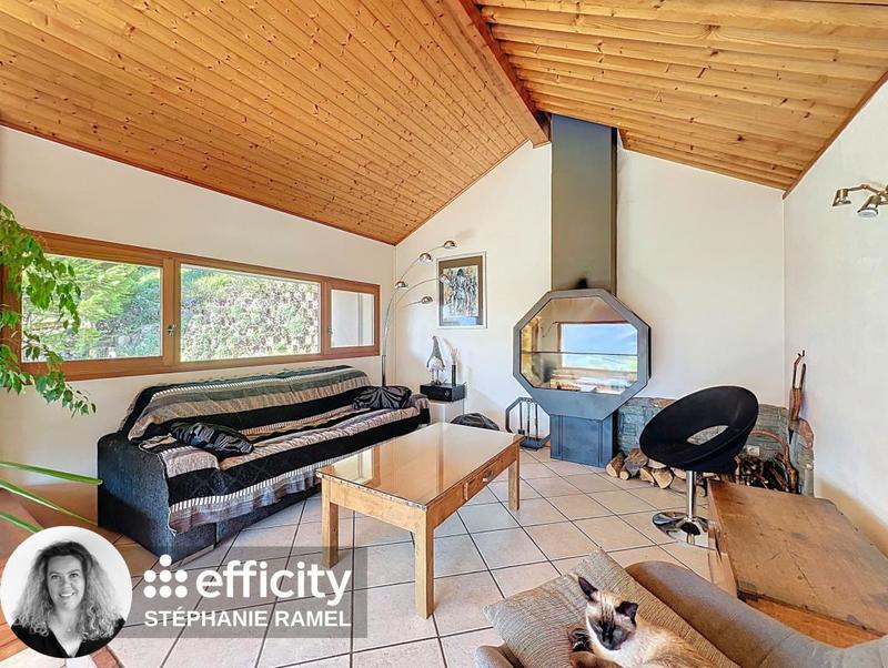 Maison - 143 m² - 6 pièces