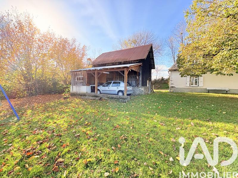 Maison - 140 m² - 5 pièces