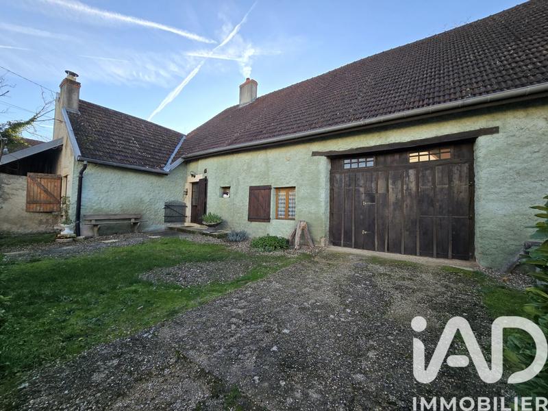 Maison - 93 m² - 5 pièces