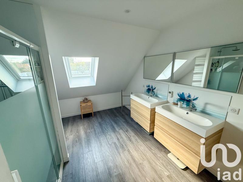 Maison - 174 m² - 6 pièces