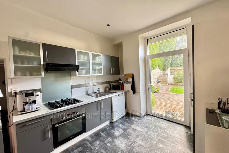 Maison de maîtres - 202 m²