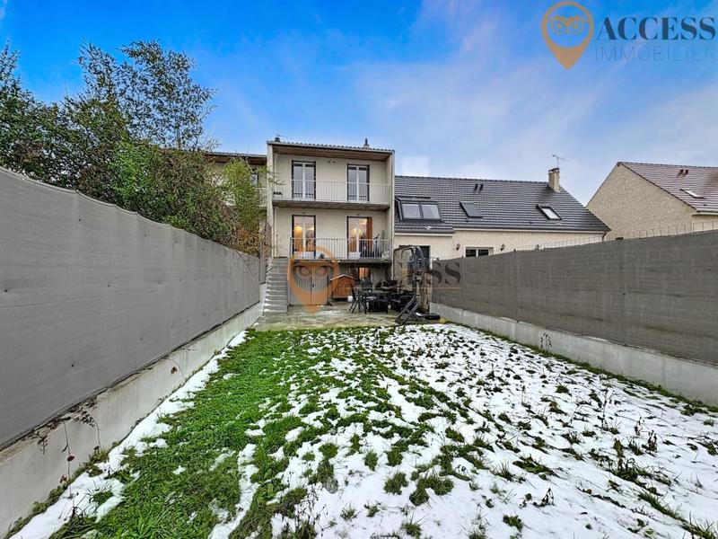 Pavillon - 96 m² - 5 pièces