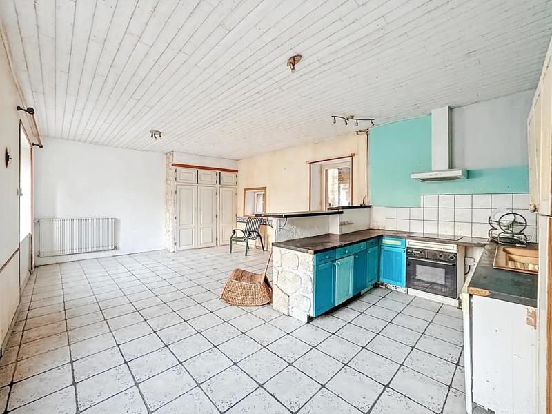 Maison de village - 140 m² - 7 pièces