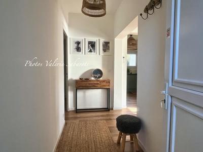 Maison traditionnelle - 100 m² - 5 pièces